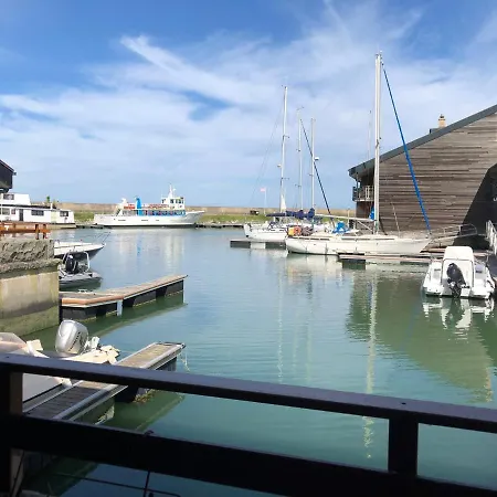 Apartamento La Marina De Marie, Duplex Sur L'eau Deauville